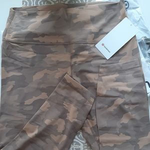 NWT lululemon HR 25" pant